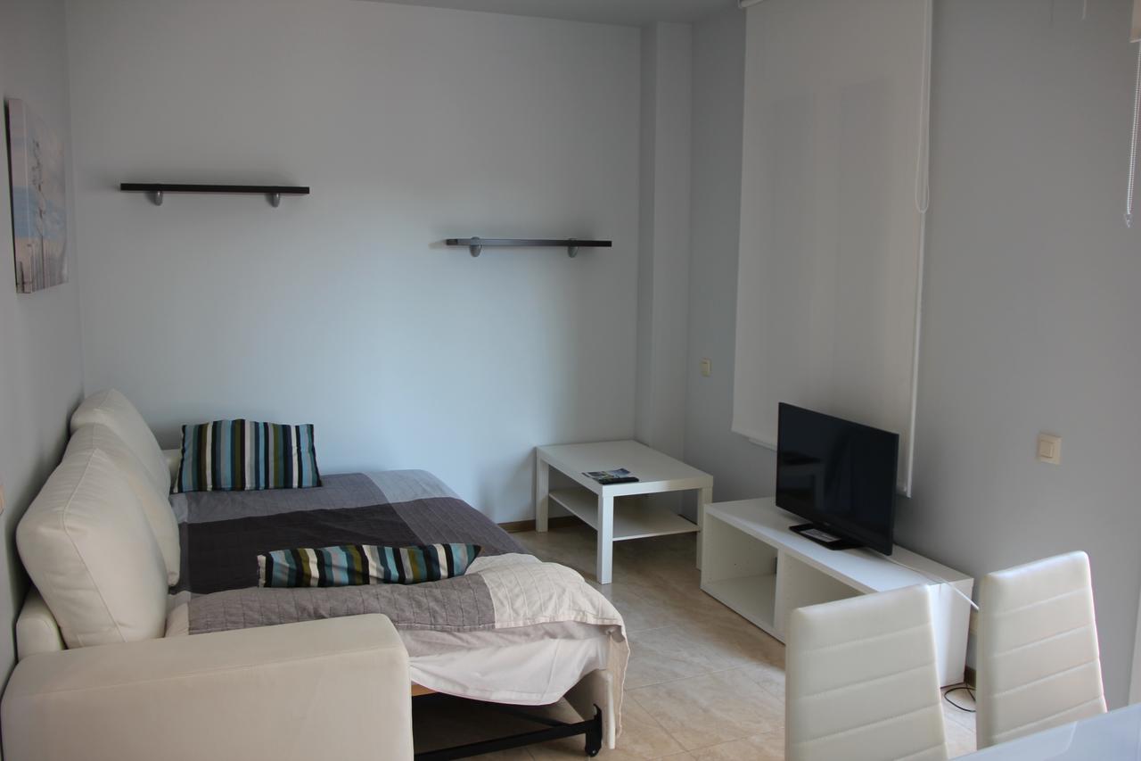 Apartamentos Caru Castelldefels Exterior foto